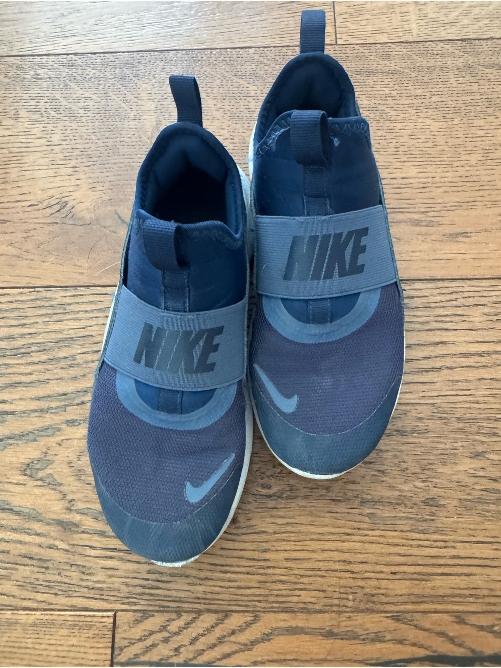 Nike Flex Runner Slip-On Lightweight Shoes